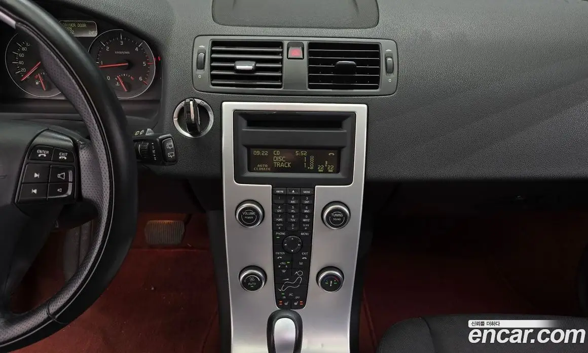 Volvo C30 2011 2.0 автомат (гидро), фото 13 Volvo C30 2011 2.0 автомат (гидро), фото 13