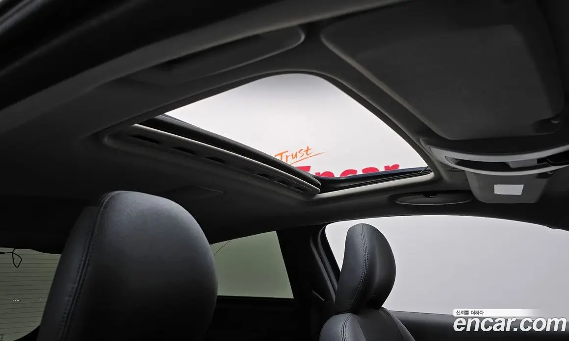 Volvo C30 2011 2.0 автомат (гидро), фото 19 Volvo C30 2011 2.0 автомат (гидро), фото 19