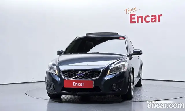 Volvo C30 2011 2.0 автомат (гидро), миниатюра 3 Volvo C30 2011 2.0 автомат (гидро), миниатюра 3