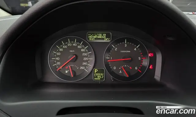 Volvo C30 2011 2.0 автомат (гидро), миниатюра 8 Volvo C30 2011 2.0 автомат (гидро), миниатюра 8