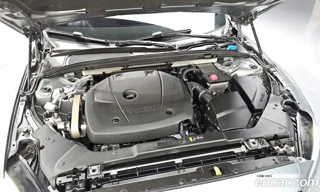 Volvo S60 2020 2.0 автомат (гидро), миниатюра 6 Volvo S60 2020 2.0 автомат (гидро), миниатюра 6