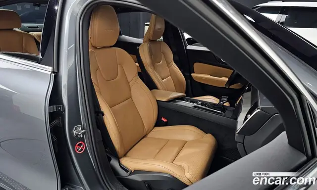 Volvo S60 2020 2.0 автомат (гидро), миниатюра 10 Volvo S60 2020 2.0 автомат (гидро), миниатюра 10