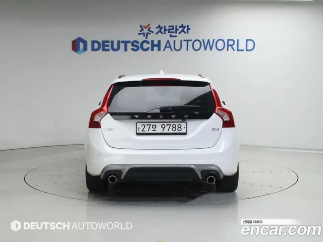 Volvo V60 2015 2.0 автомат (гидро), миниатюра 4 Volvo V60 2015 2.0 автомат (гидро), миниатюра 4