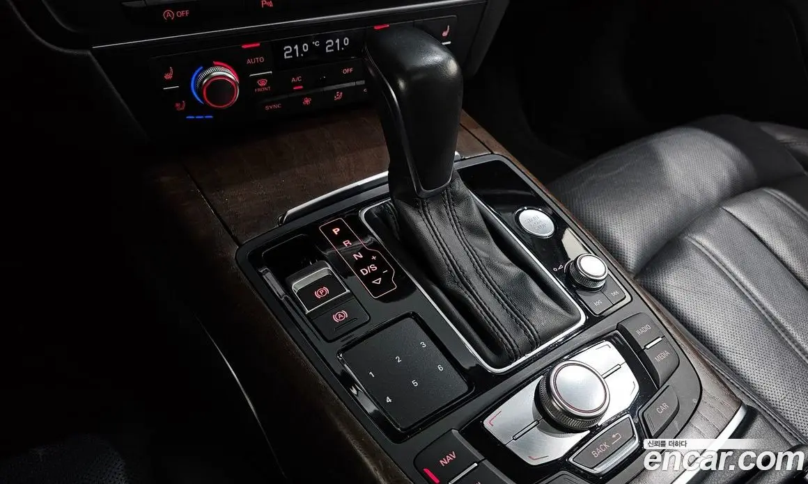 Audi A6 2015 2.0 автомат (гидро), фото 9