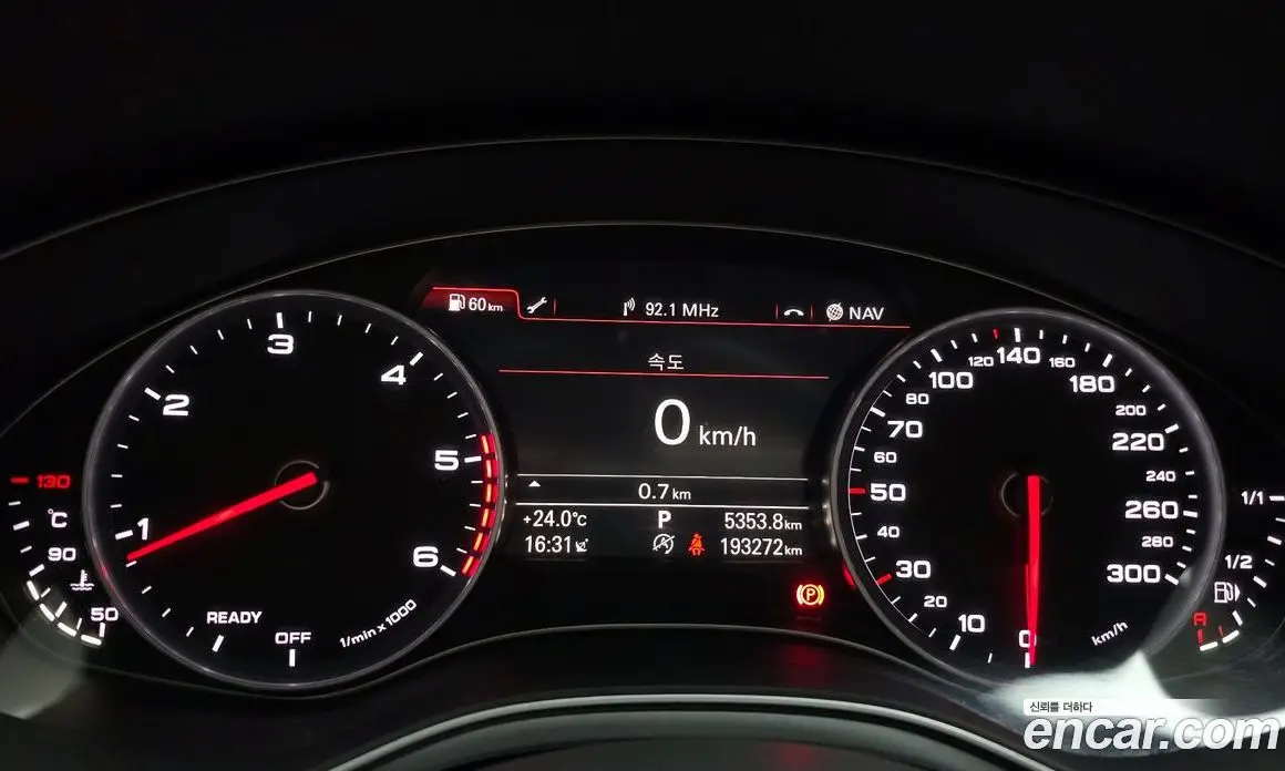 Audi A6 2016 2.0 автомат (гидро), фото 8