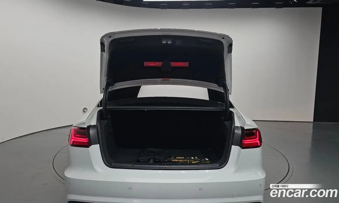 Audi A6 2018 2.0 автомат (гидро), фото 25 Audi A6 2018 2.0 автомат (гидро), фото 25