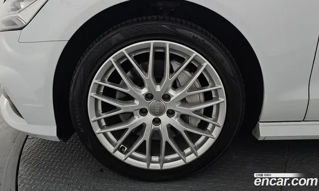 Audi A6 2018 2.0 автомат (гидро), миниатюра 4 Audi A6 2018 2.0 автомат (гидро), миниатюра 4