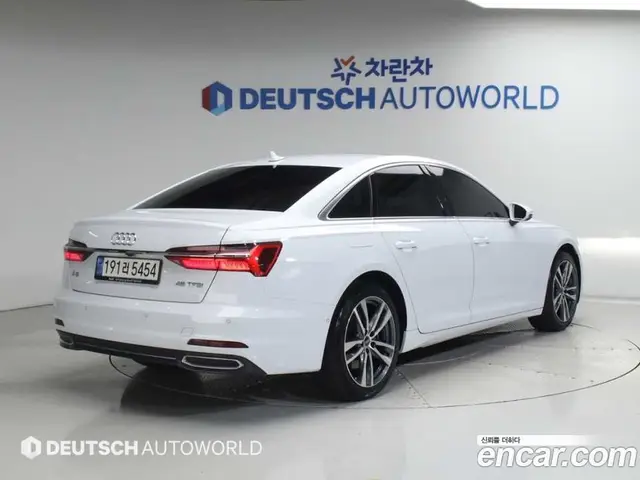 Audi A6 2022 2.0 автомат (гидро), миниатюра 2