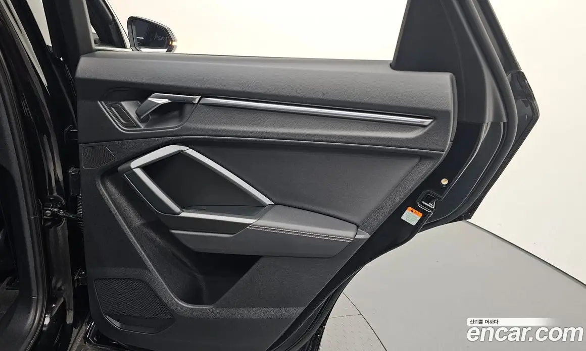 Audi Q3 2022 2.0 автомат (гидро), фото 27