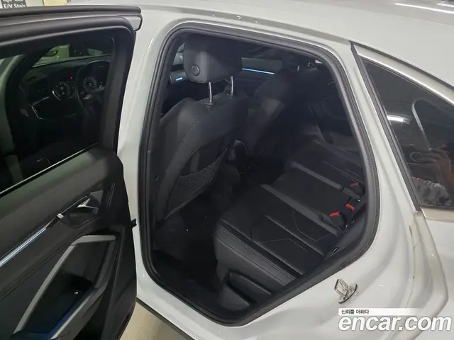 Audi Q3 2022 2.0 автомат (гидро), миниатюра 12