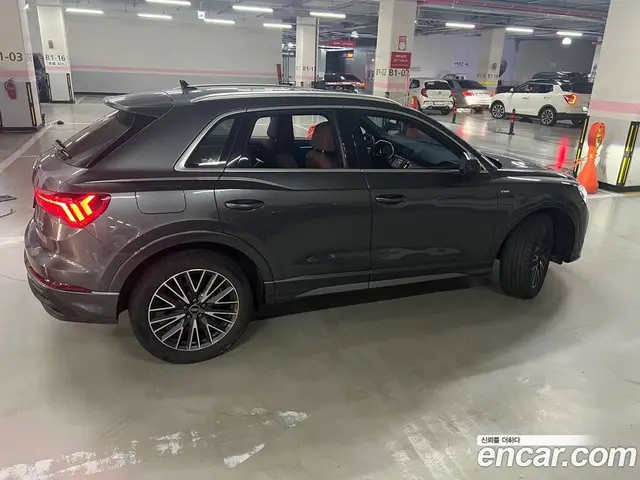 Audi Q3 2022 2.0 автомат (гидро), миниатюра 4