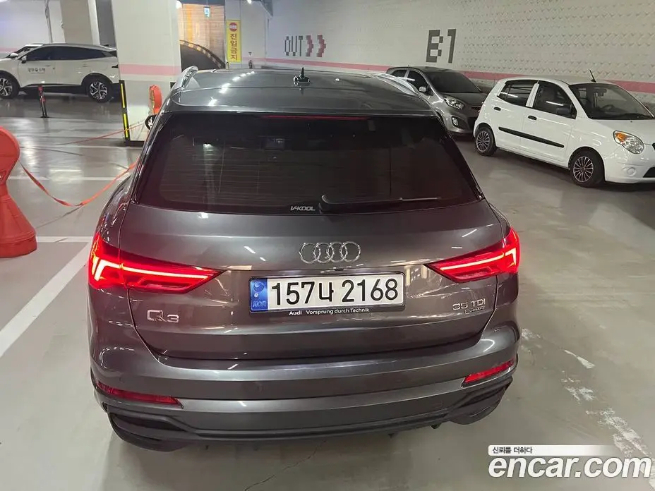 Audi Q3 2022 2.0 автомат (гидро), фото 7