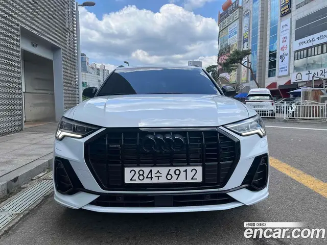 Audi Q3 2026 2.0 автомат (гидро), миниатюра 3