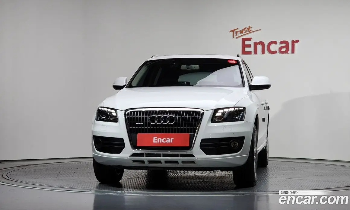Audi Q5 2012 2.0 автомат (гидро), фото 3