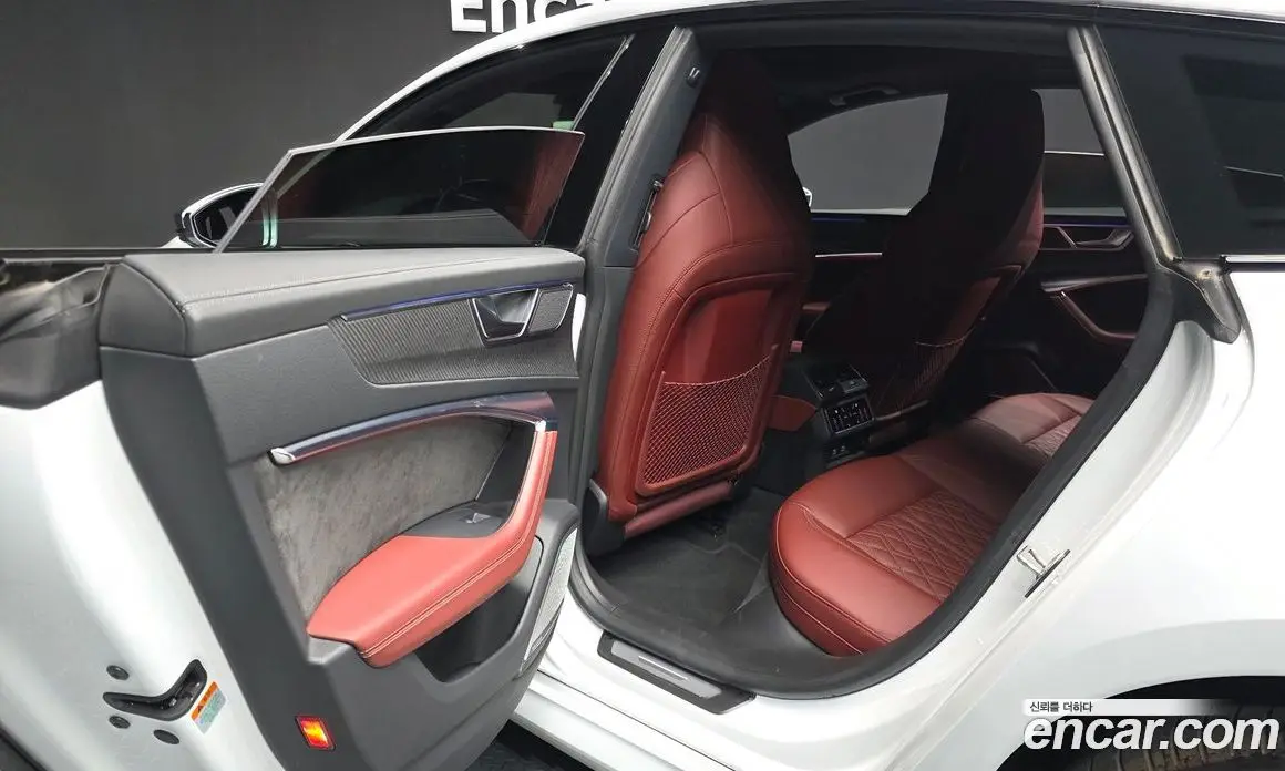Audi S7 2021 3.0 автомат (гидро), фото 15 Audi S7 2021 3.0 автомат (гидро), фото 15
