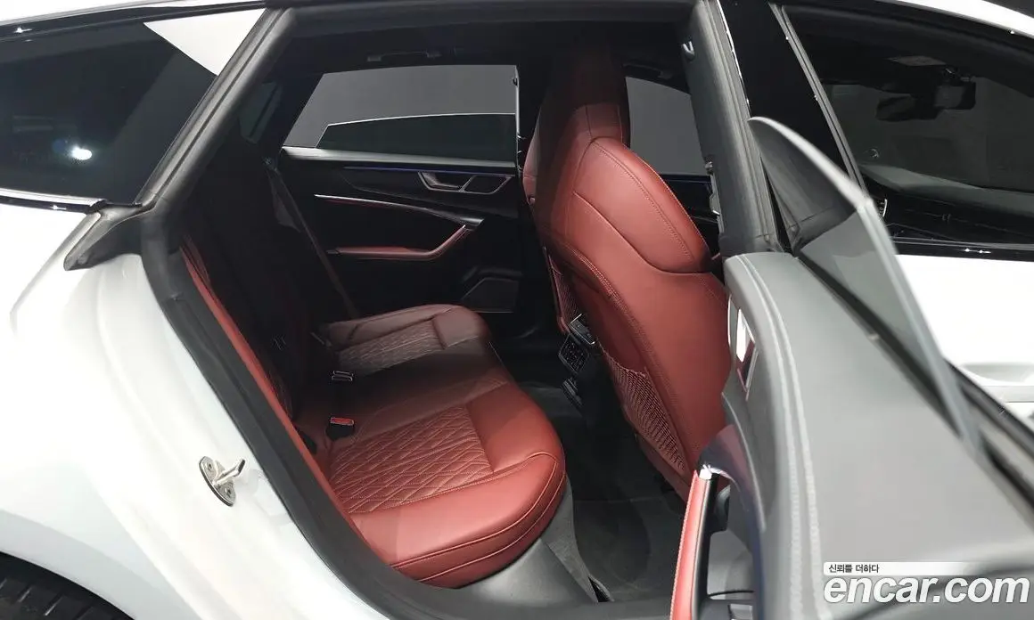 Audi S7 2021 3.0 автомат (гидро), фото 17 Audi S7 2021 3.0 автомат (гидро), фото 17