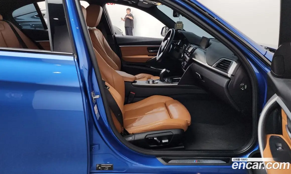 BMW 3 серия 2018 2.0 автомат (гидро), фото 16