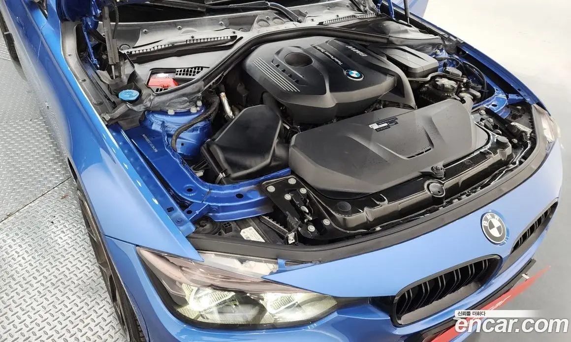 BMW 3 серия 2018 2.0 автомат (гидро), фото 6