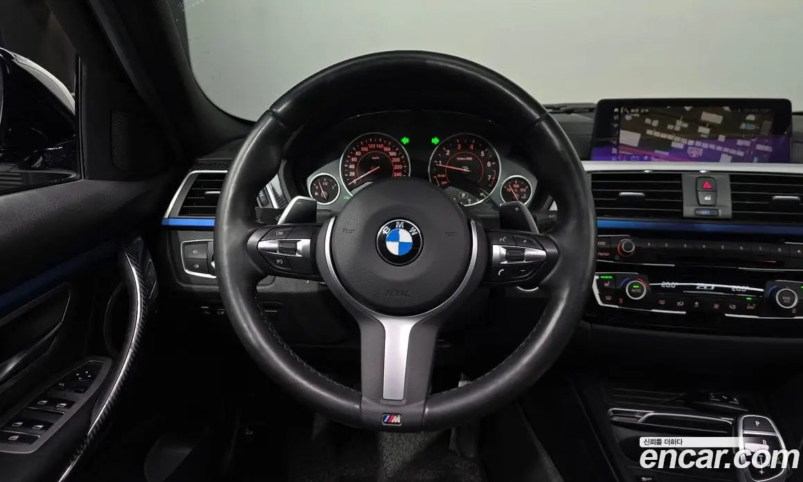 BMW 3 серия 2018 2.0 автомат (гидро), фото 17