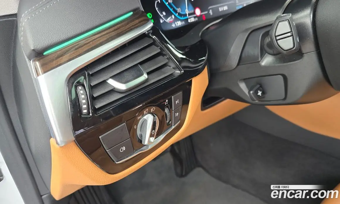 BMW 5 серия 2021 2.0 автомат (гидро), фото 27