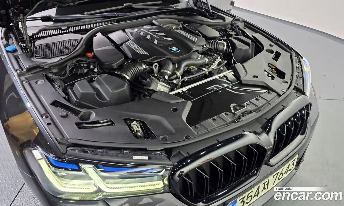 BMW 5 серия 2022 4.4 автомат (гидро), фото 5