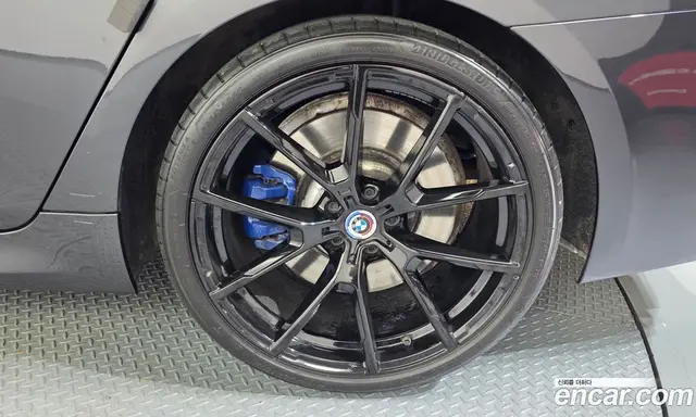 BMW 5 серия 2022 4.4 автомат (гидро), миниатюра 6