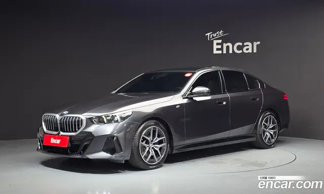 BMW 5 серия, 2025, 6 557 км