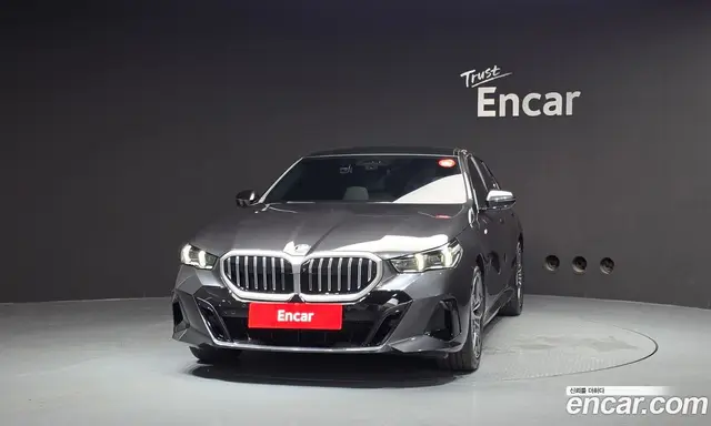 BMW 5 серия 2025 2.0 автомат (гидро), миниатюра 3