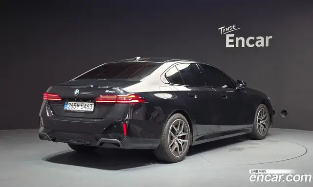 BMW 5 серия 2025 2.0 автомат (гидро), миниатюра 2 BMW 5 серия 2025 2.0 автомат (гидро), миниатюра 2