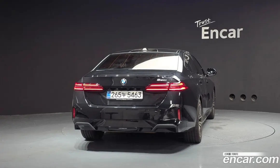 BMW 5 серия 2025 2.0 автомат (гидро), фото 4 BMW 5 серия 2025 2.0 автомат (гидро), фото 4