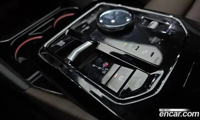 BMW 5 серия 2025 2.0 автомат (гидро), миниатюра 9 BMW 5 серия 2025 2.0 автомат (гидро), миниатюра 9