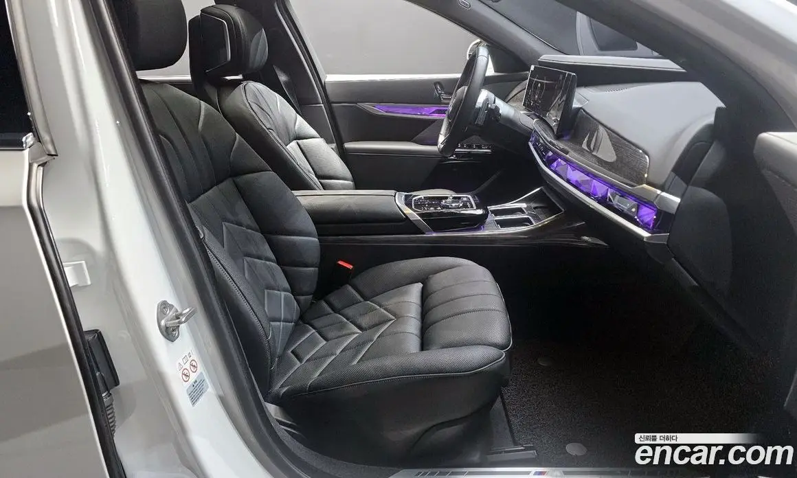 BMW 7 серия 2023 3.0 автомат (гидро), фото 11 BMW 7 серия 2023 3.0 автомат (гидро), фото 11