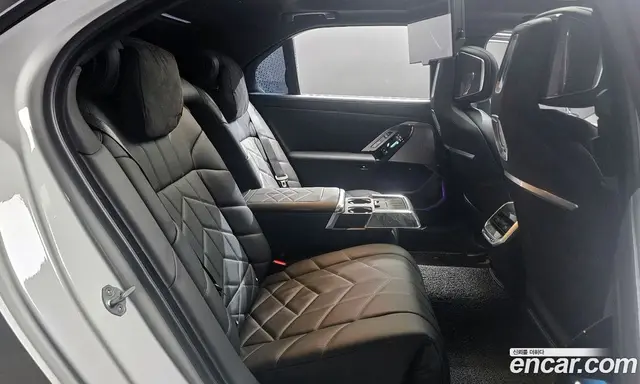 BMW 7 серия 2023 3.0 автомат (гидро), миниатюра 12