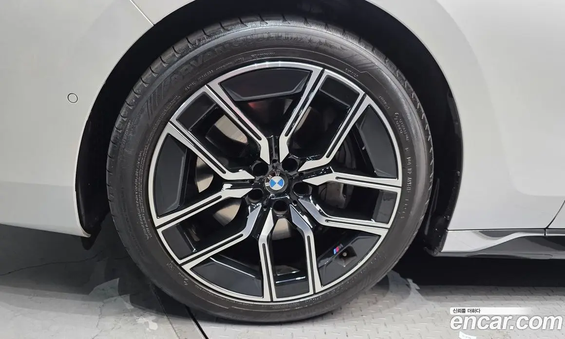 BMW 7 серия 2023 3.0 автомат (гидро), фото 5 BMW 7 серия 2023 3.0 автомат (гидро), фото 5