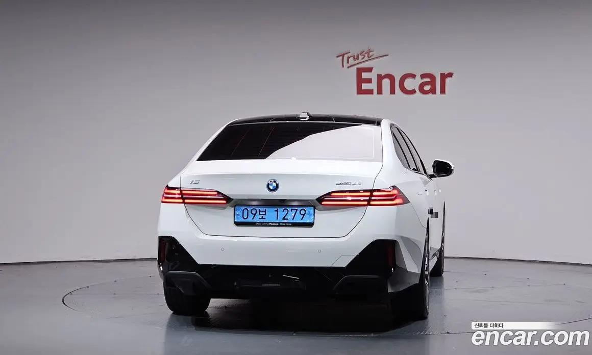 BMW i5 2025 0.2 автомат (гидро), фото 3
