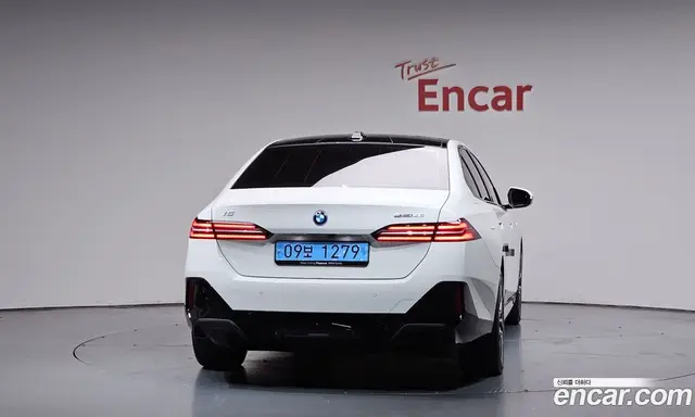 BMW i5 2025 0.2 автомат (гидро), миниатюра 3