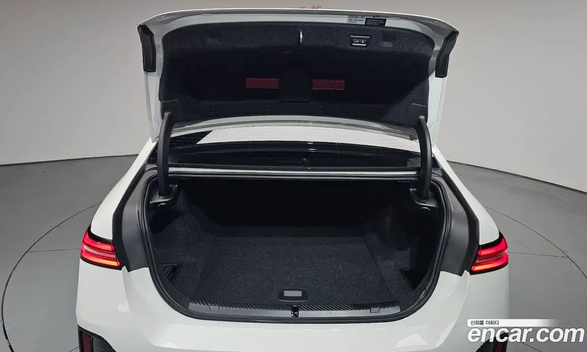 BMW i5 2025 0.2 автомат (гидро), фото 25