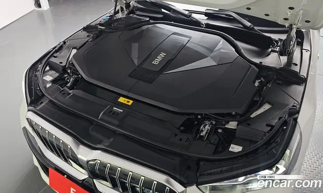 BMW i5 2025 0.2 автомат (гидро), миниатюра 5