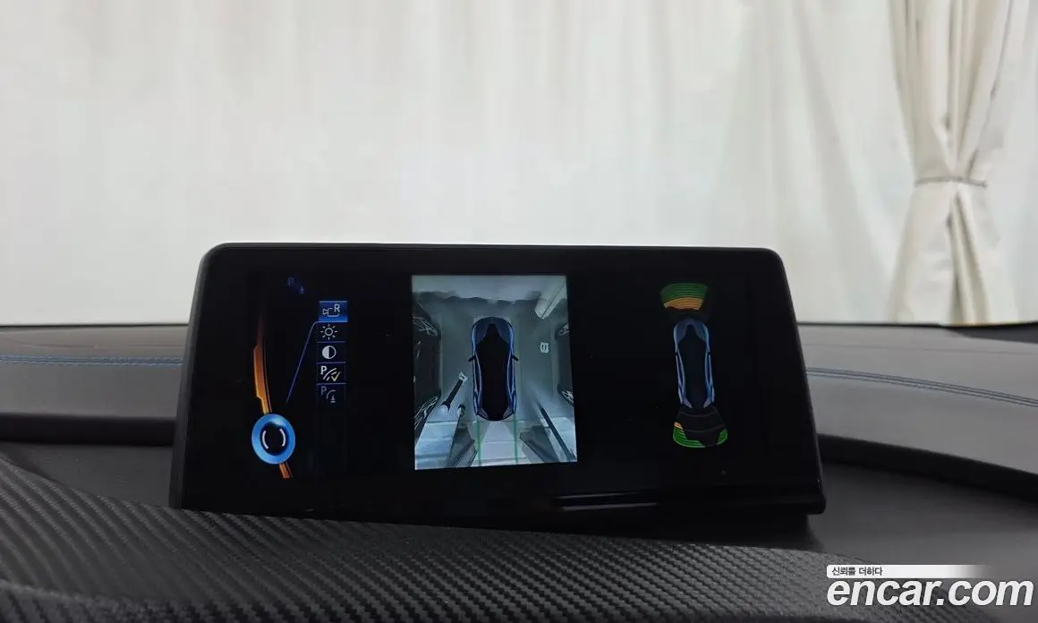 BMW i8 2015 1.5 автомат (гидро), фото 15 BMW i8 2015 1.5 автомат (гидро), фото 15