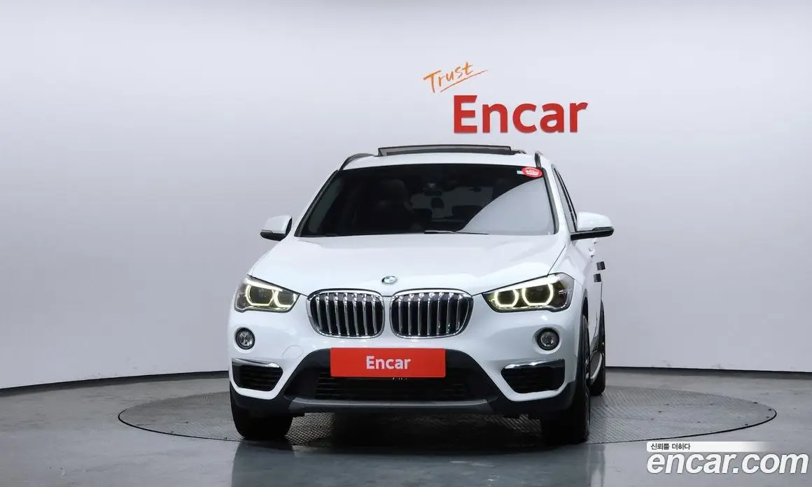 BMW X1 2016 2.0 автомат (гидро), фото 3 BMW X1 2016 2.0 автомат (гидро), фото 3