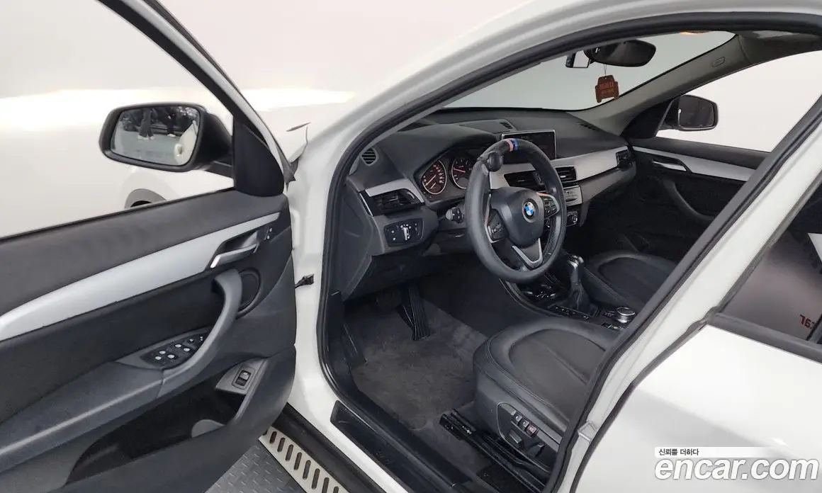 BMW X1 2016 2.0 автомат (гидро), фото 10 BMW X1 2016 2.0 автомат (гидро), фото 10