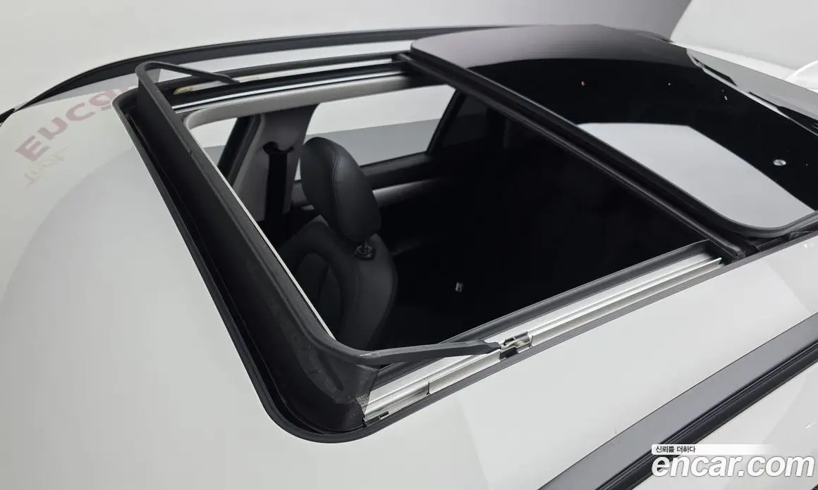 BMW X1 2016 2.0 автомат (гидро), фото 19