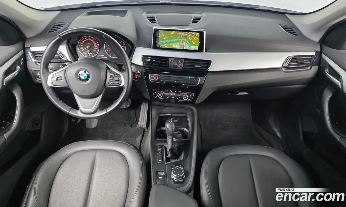 BMW X1 2016 2.0 автомат (гидро), фото 7