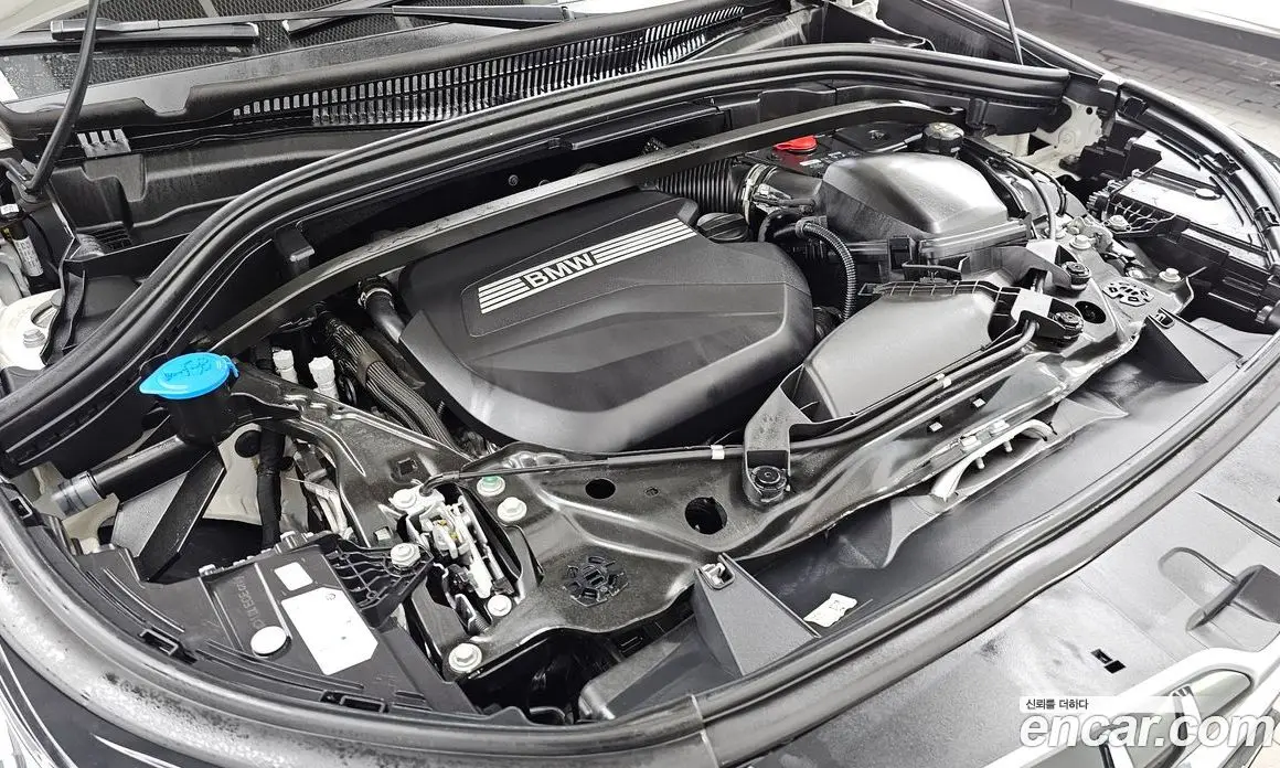 BMW X1 2024 2.0 автомат (гидро), фото 6