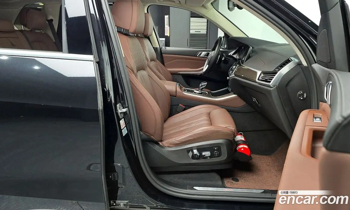BMW X5 2022 3.0 автомат (гидро), фото 11