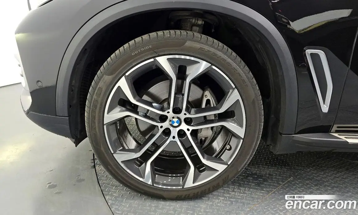 BMW X5 2022 3.0 автомат (гидро), фото 5