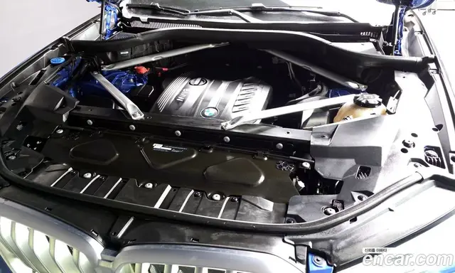 BMW X6 2020 3.0 автомат (гидро), миниатюра 6