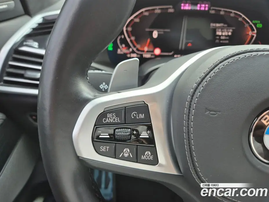 BMW X7 2021 3.0 автомат (гидро), фото 12