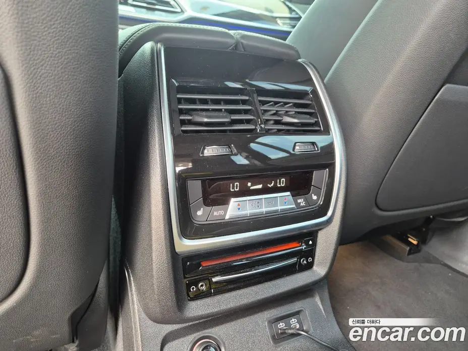 BMW X7 2021 3.0 автомат (гидро), фото 18