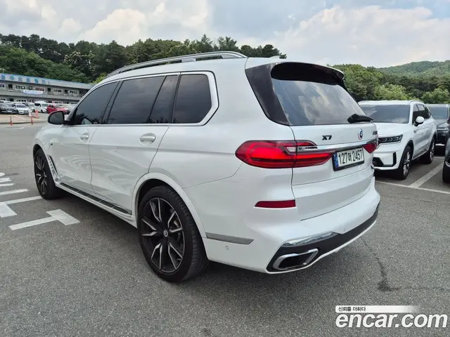 BMW X7 2021 3.0 автомат (гидро), миниатюра 6